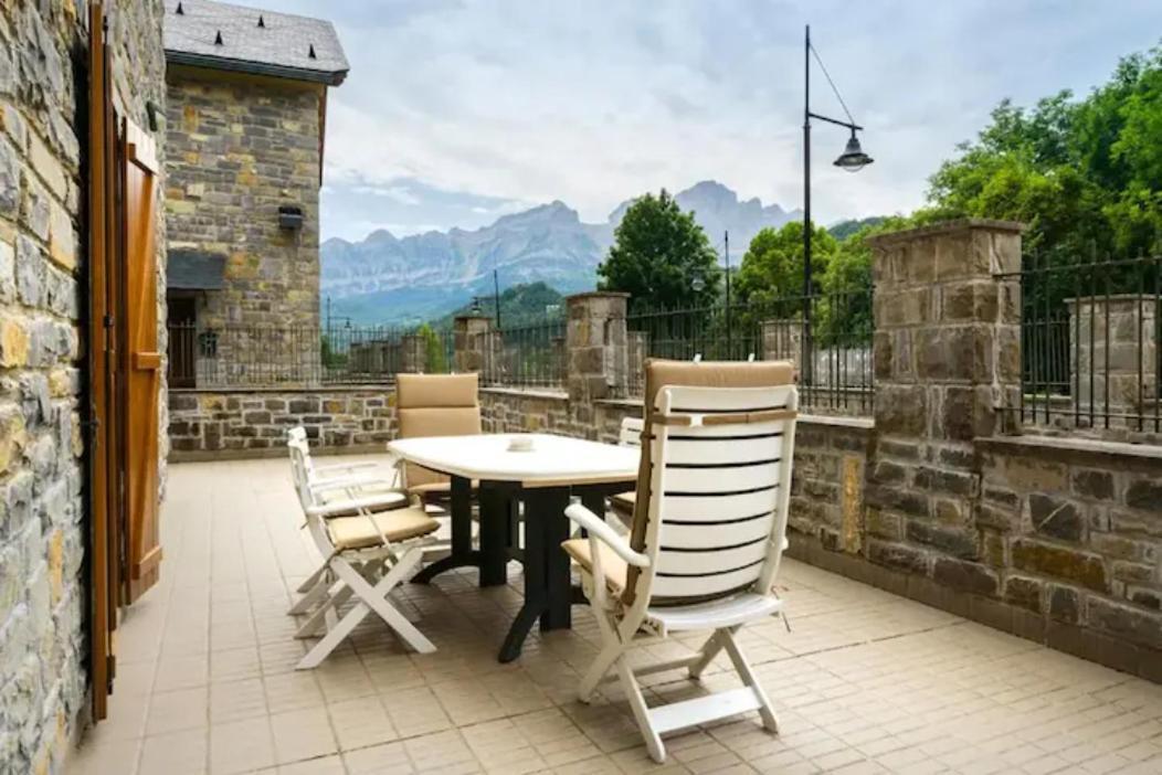 Ferienwohnung Unifamiliar El Pueyo De Jaca, Panticosa Exterior foto